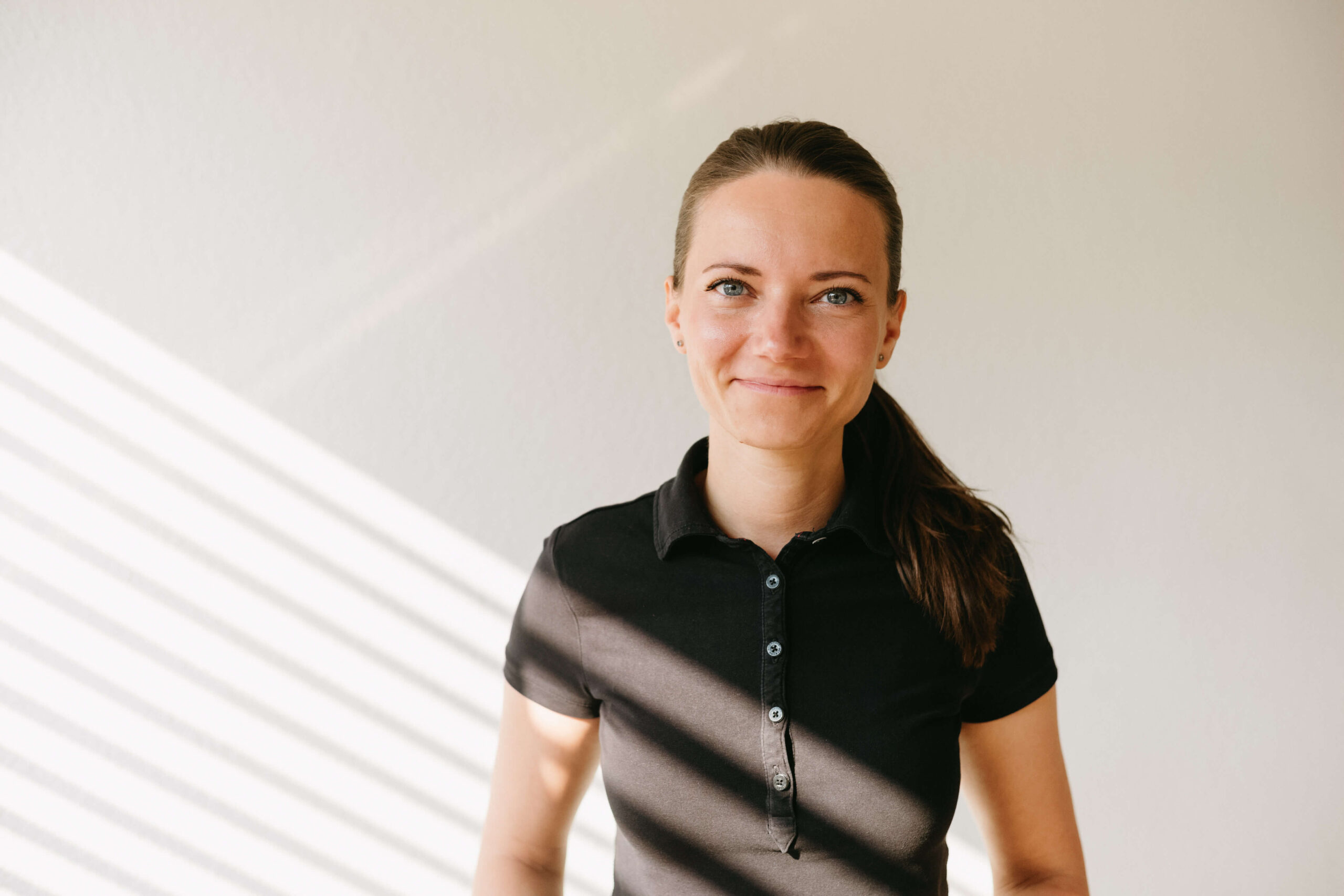 Caroline Siegert-Kucharzewski, spezialisierte Physiotherapeutin für CMD und Manuelle Therapie in der Praxis 55 Mainz Neustadt.